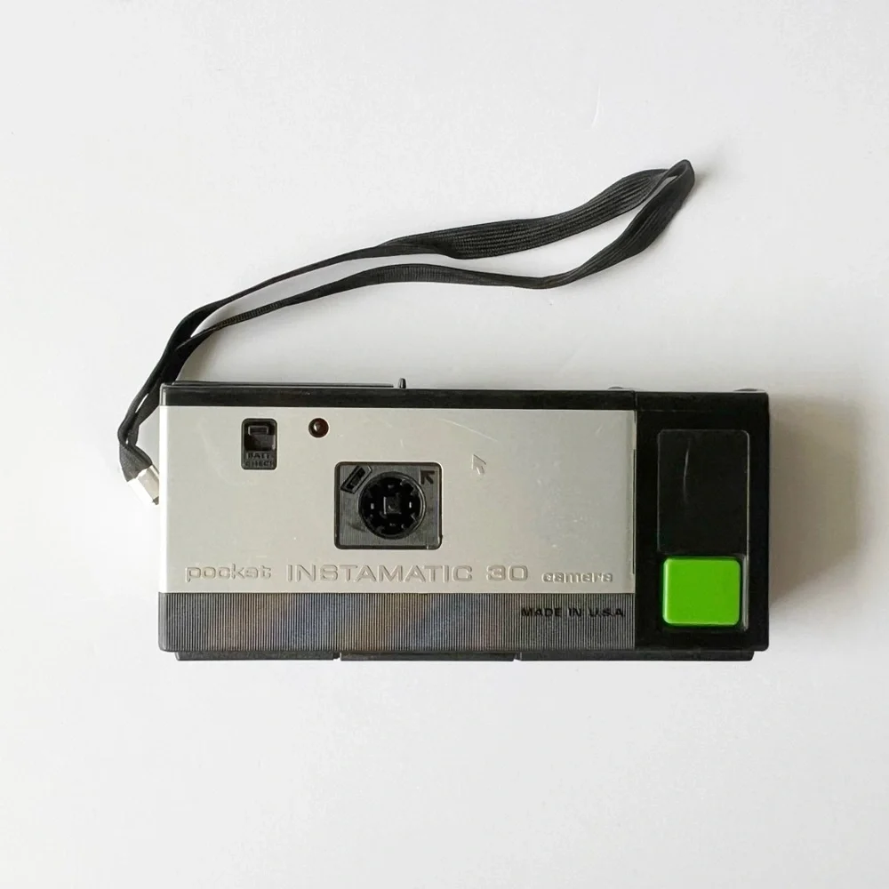 IN BOX vintage 70s Kodak Pocket Instamatic 30 film camera